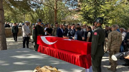 95 yaşında hayatını kaybeden Kore Gazisi son yolculuğuna uğurlandı