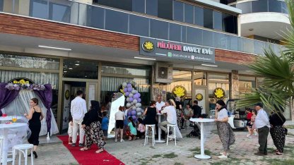 Anne kız el ele verdi, Köşk’teki tüm kadınların sorunlarına çözüm üretti