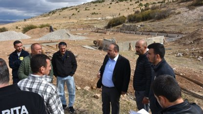 Başkan Hamamcı Oklubalı’nda yapılan çalışmaları yerinde inceledi