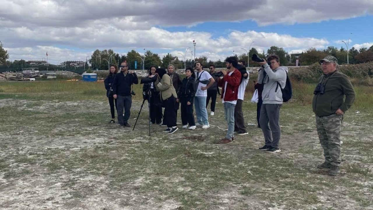 Beyşehir Gölü kıyılarında kuş gözlemi yaptılar