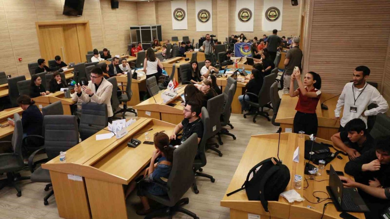 Bilim ve Teknoloji "Hackathonu" Diyarbakırda başladı