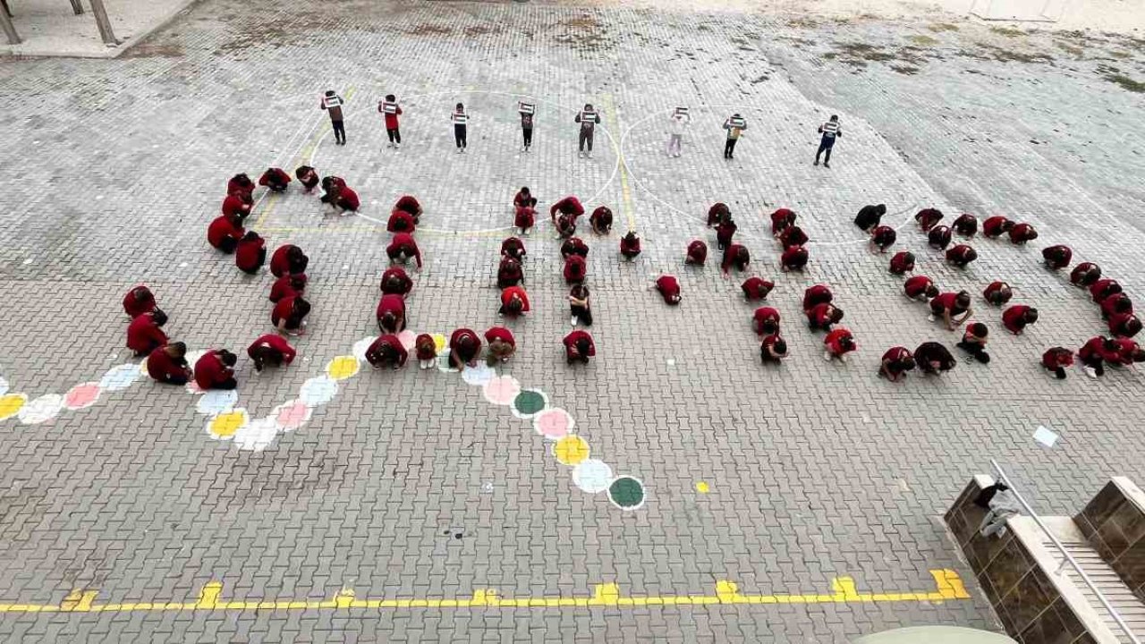 Burdur’da okullarda Filistin için farkındalık etkinliği