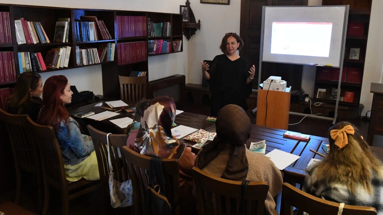 Bursa Osmangazi’de veliler kitap yolculuğunda