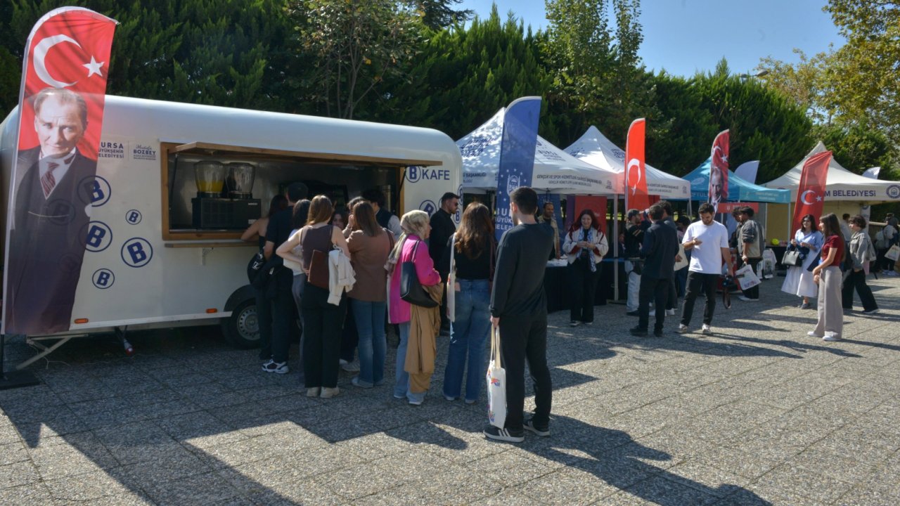 Bursa'dan üniversiteli gençlere sıcak karşılama