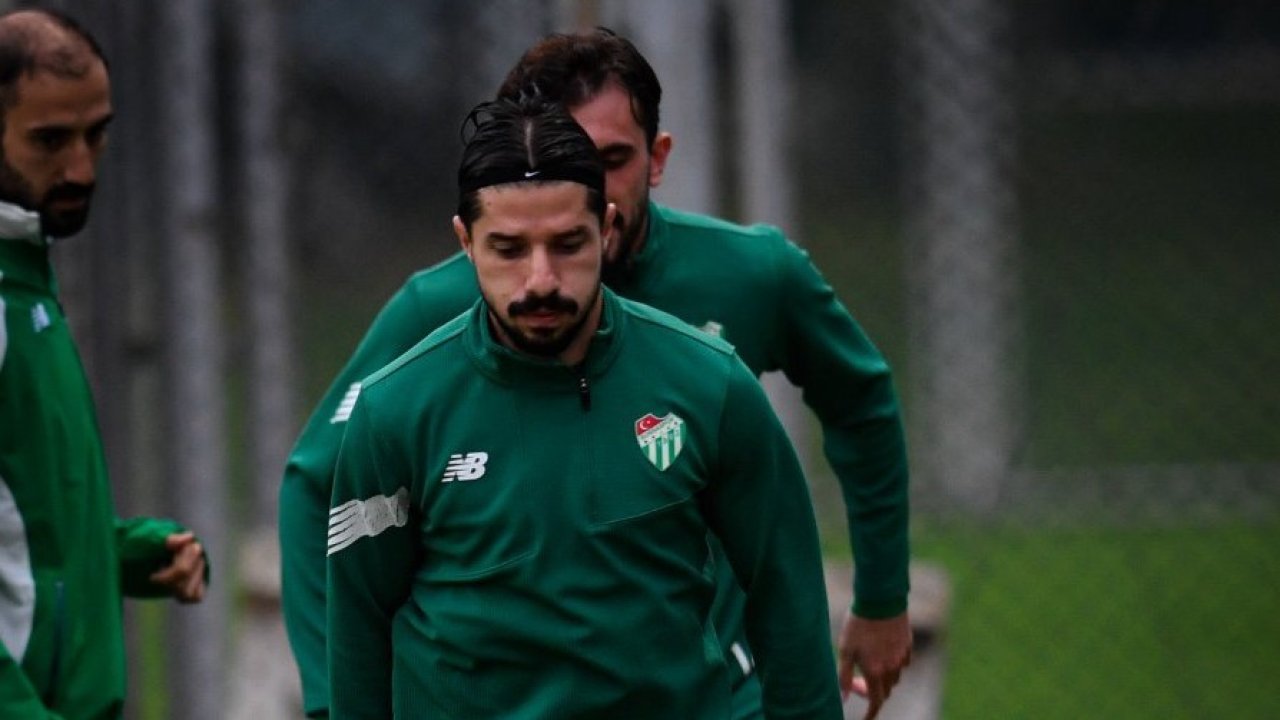 Bursaspor, Tahsin Tam yönetiminde ilk antrenmanını yaptı
