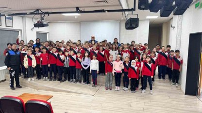 Çocuklara 112 Acil Çağrı hattının etkin kullanımı anlatıldı