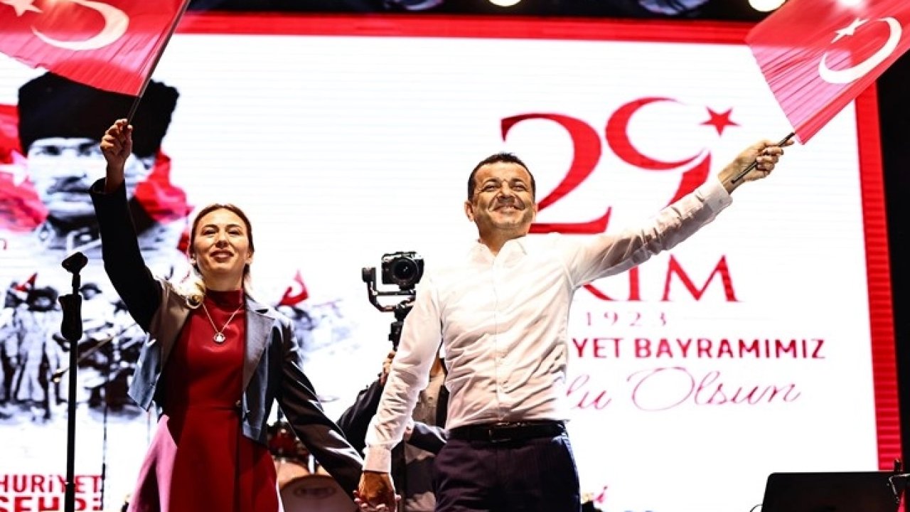 Cumhuriyet coşkusu Denizli’yi sardı