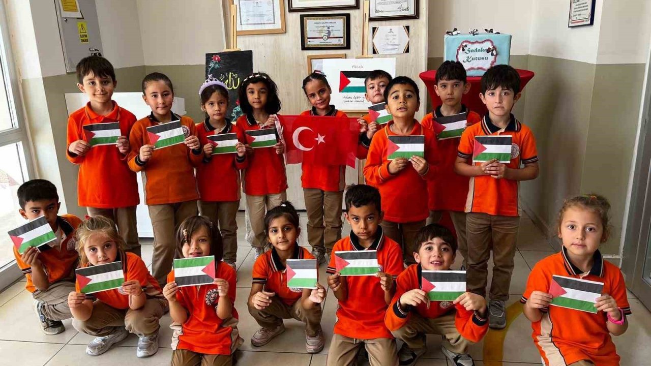 Darende’de ilkokul öğrencilerinden Gazze ve Filistin’e anlamlı destek