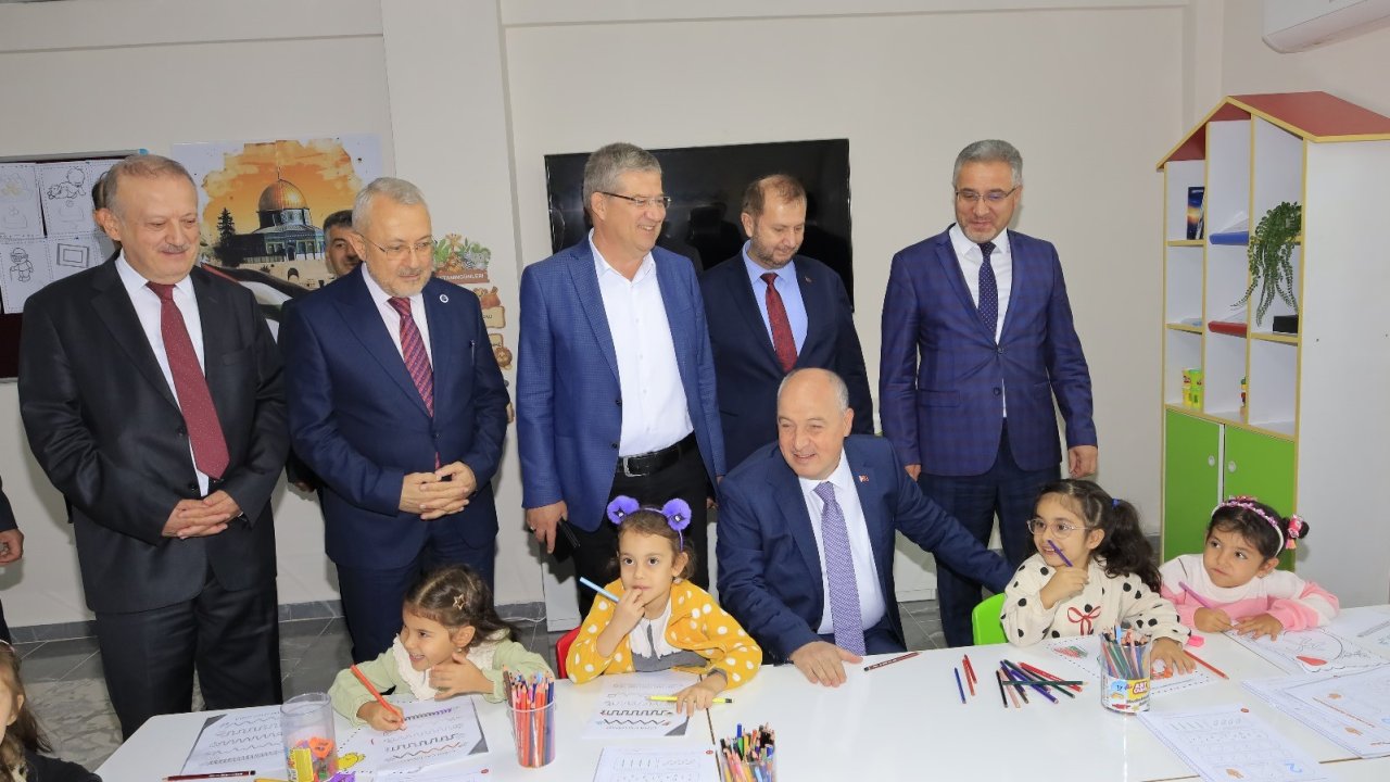 Denizli’de 4-6 yaş Kur’an Kursu ve Gençlik Merkezi hizmete açıldı