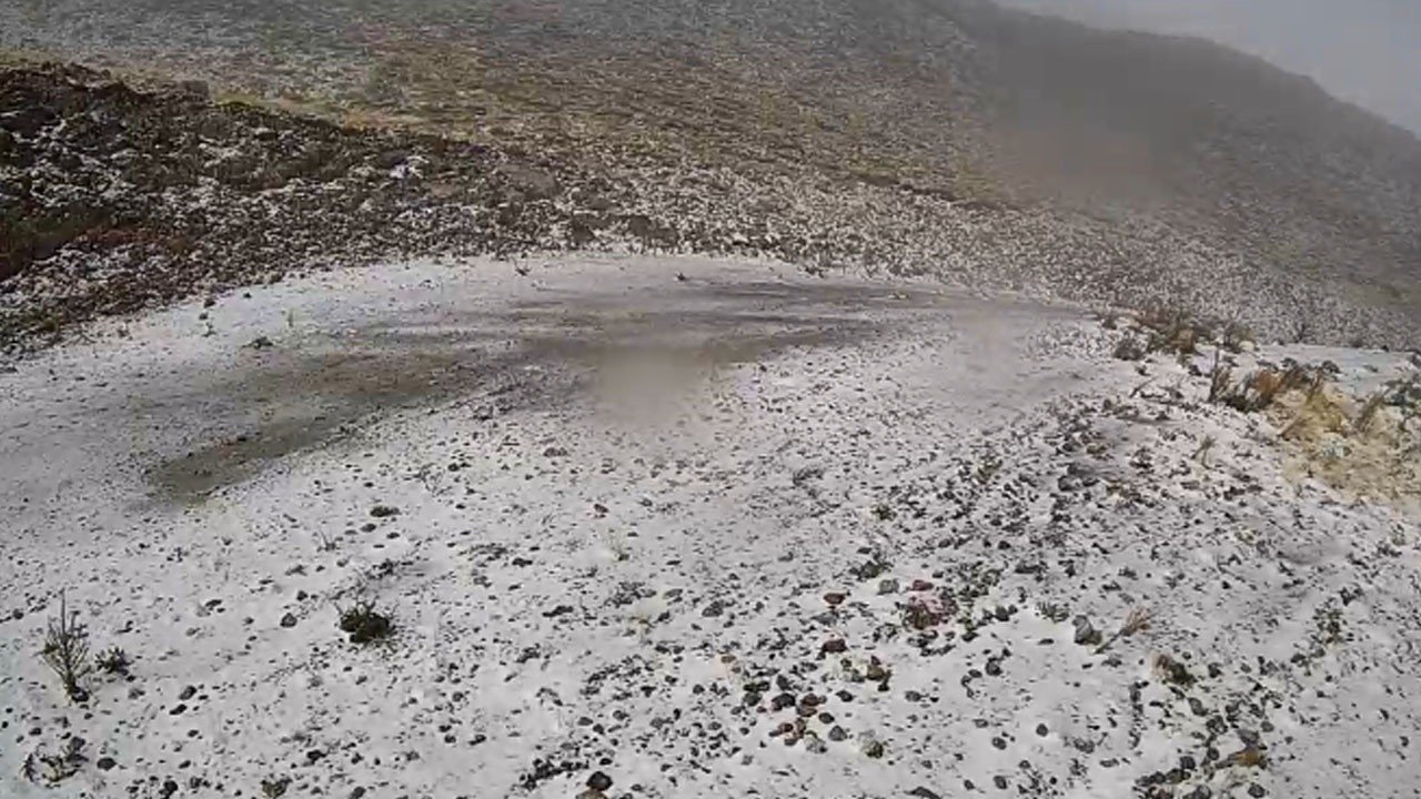 Denizli’ye yılın ilk karı düştü