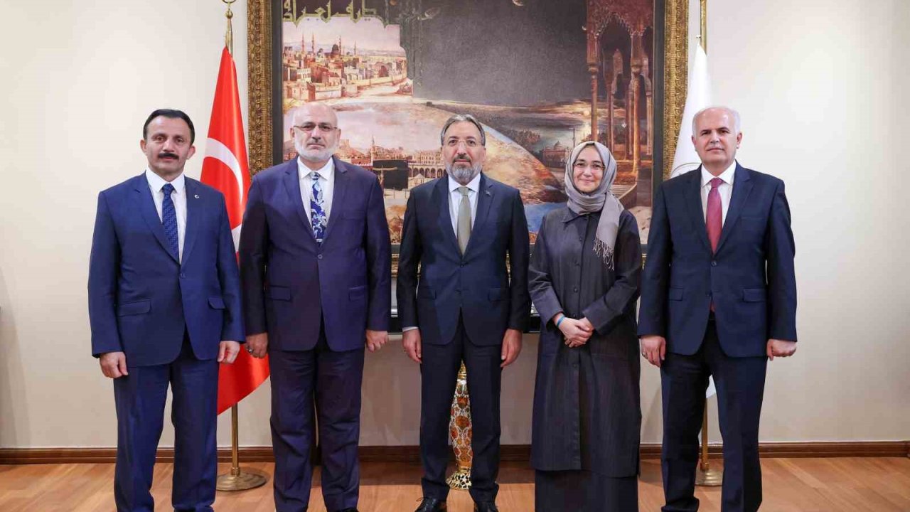 Diyanet İşleri Başkan Yardımcılığına atanan isimler görevi devraldı