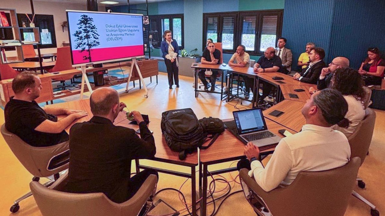 Dokuz Eylül'ün uzaktan eğitim altyapısı tanıtıldı