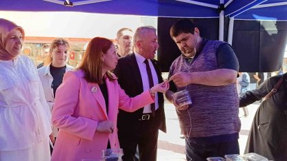 El emeği göz nuru eserler sergilendi