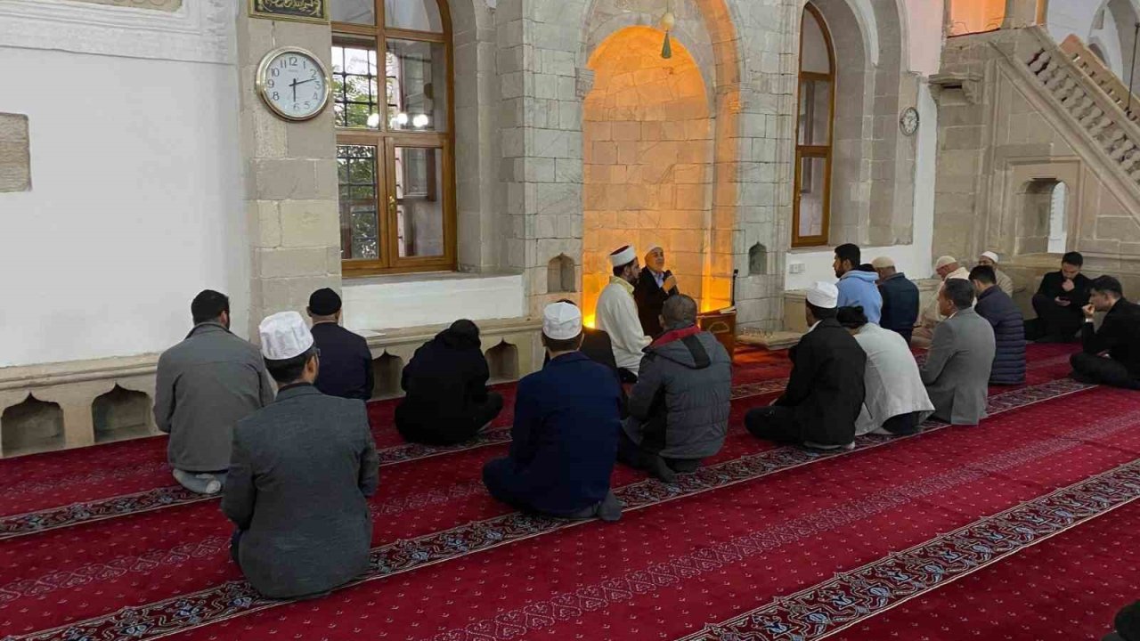 Elazığ’da sabah namazı buluşmaları