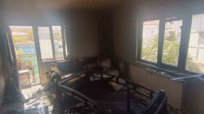 Elbistan’da ikamet yangını