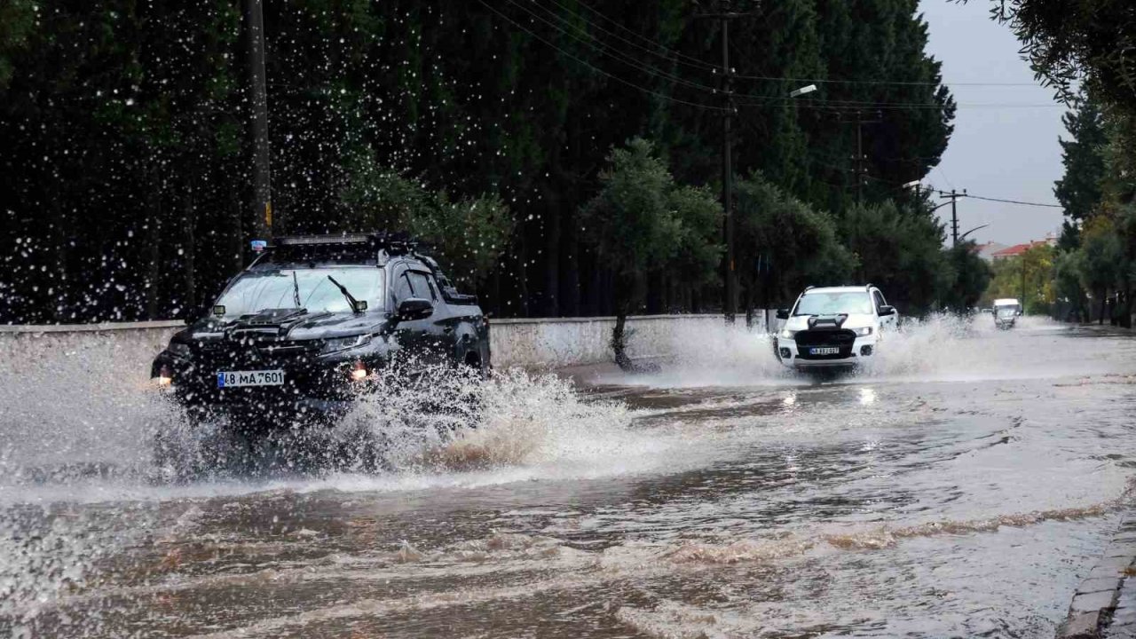 Fethiye’de metrekareye 107.7 kilogram yağış düştü