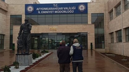 FETÖ’den aranan şahsı polis yakaladı