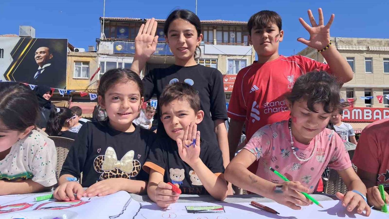 Filistinli çocuklar için resim çizdiler