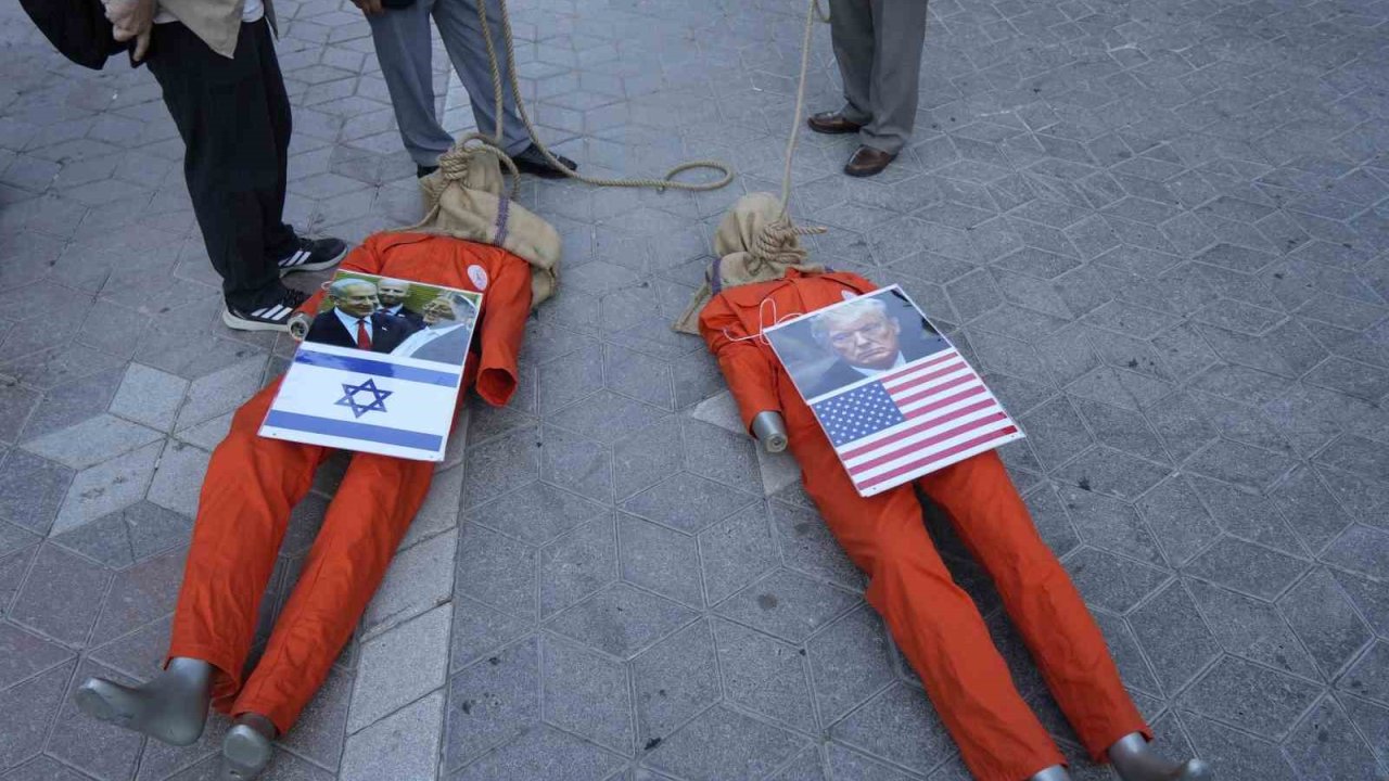 Gümüşhane’de Gazze’ye destek eylemi