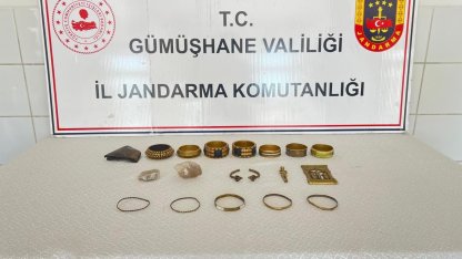 Gümüşhane’de tarihi eser operasyonunda çok sayıda obje ele geçirildi