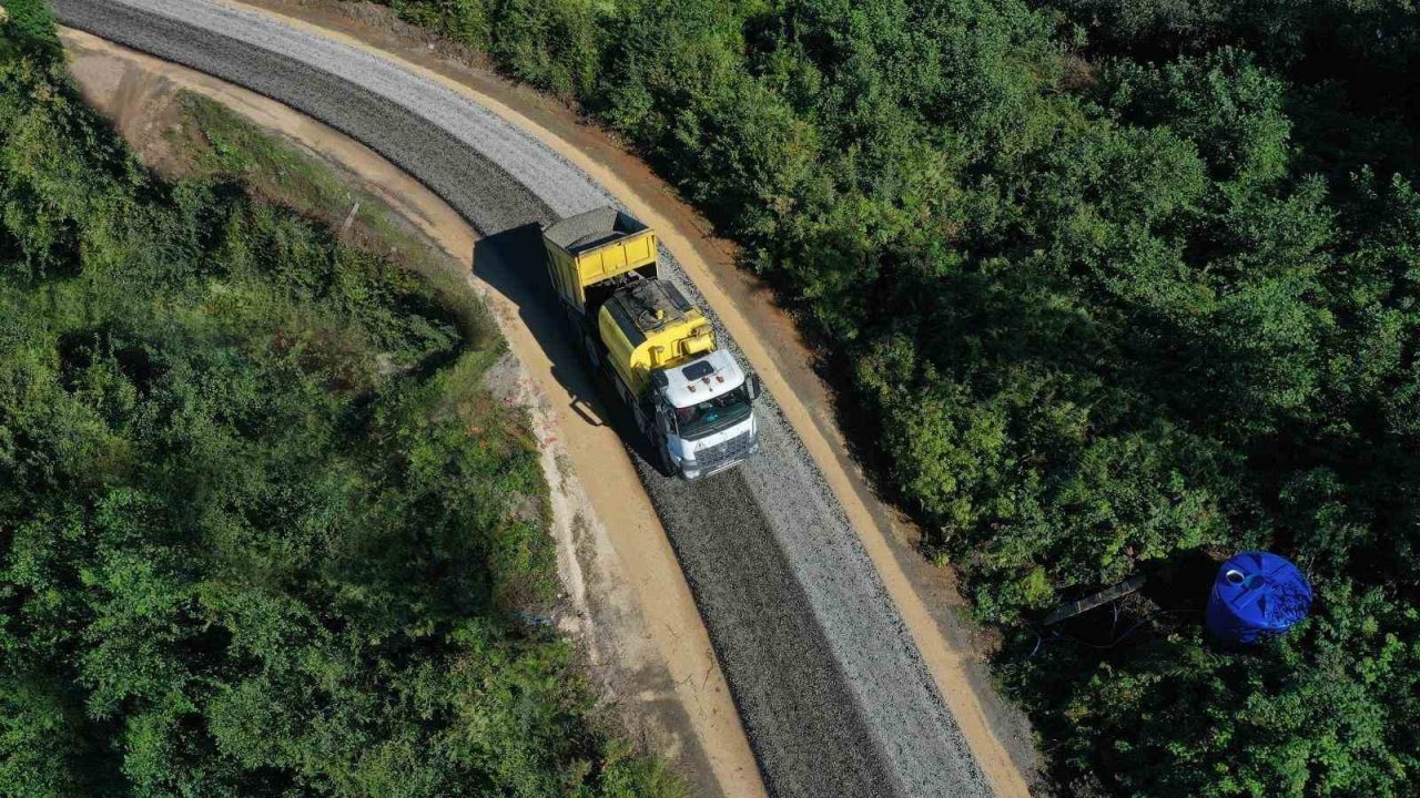 Gürgentepe’nin yollarına sıcak asfalt dokunuşu