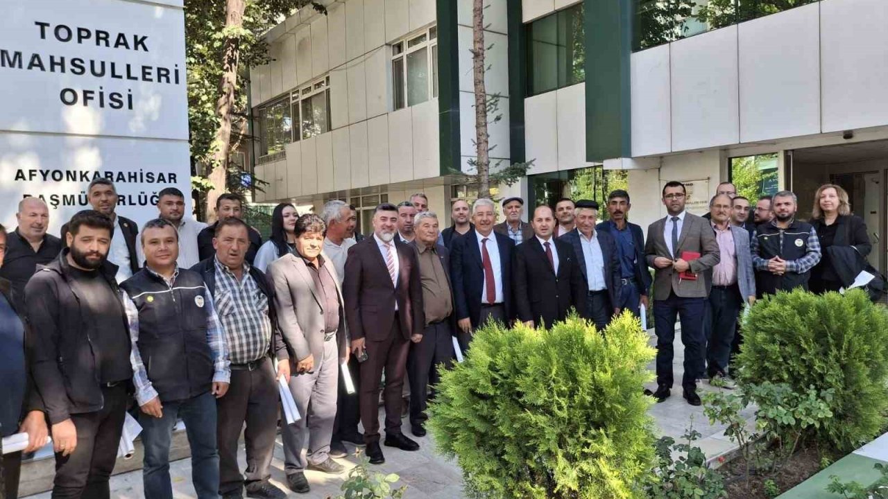 Haşhaş ekimi konusunda üreticiler bilgilendirildi