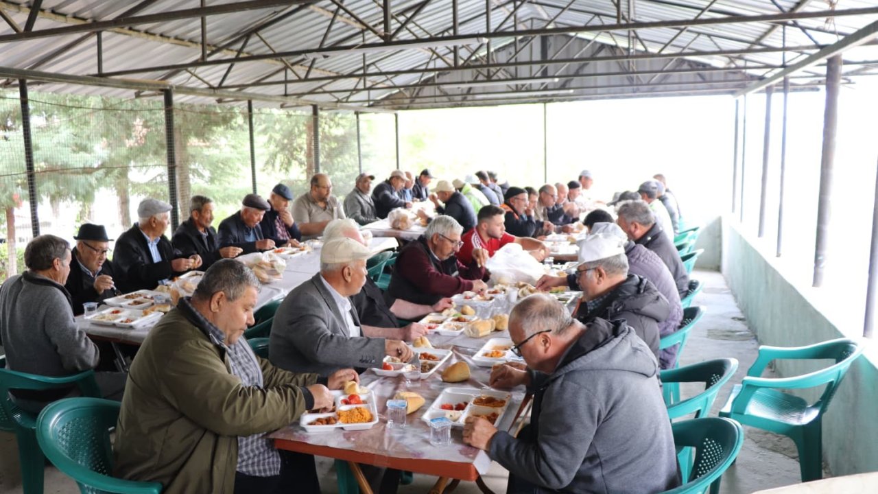 Hisarcık’ın Şeyhler köyünde ’güz hayrı’