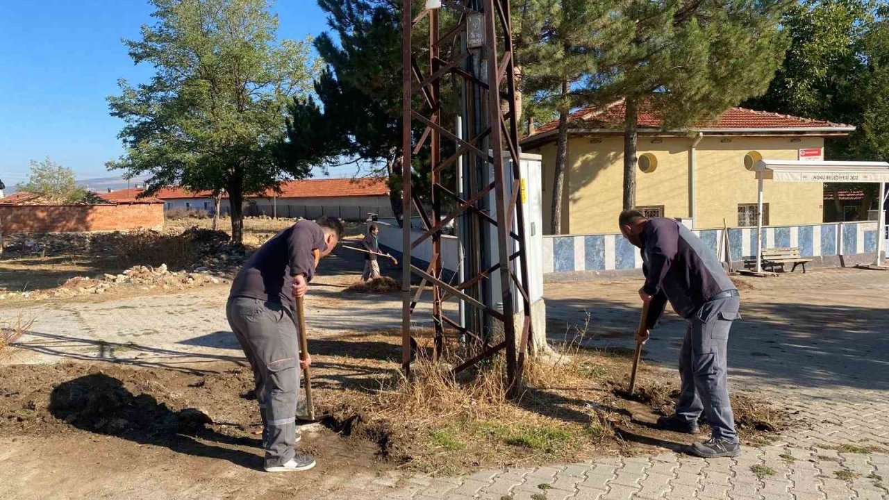 İnönü Belediyesi temizlik çalışmalarına aralıksız devam ediyor