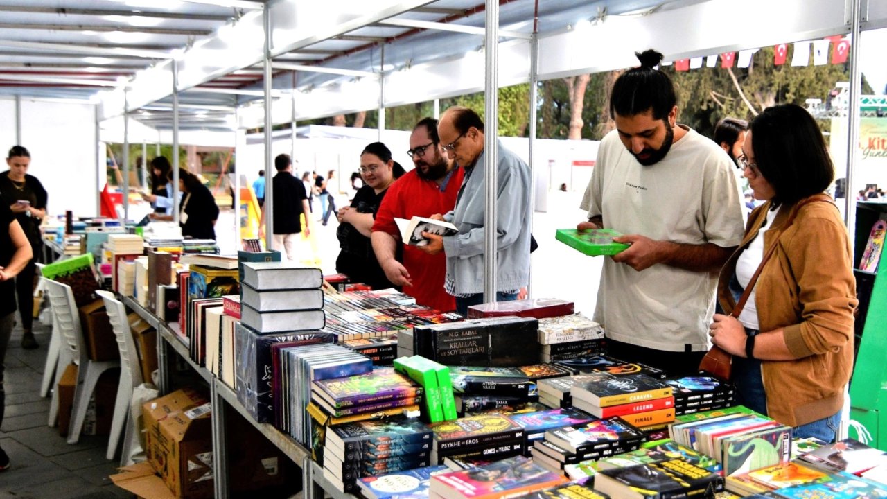 İzmir Bornova’da kitapla dolu 10 gün