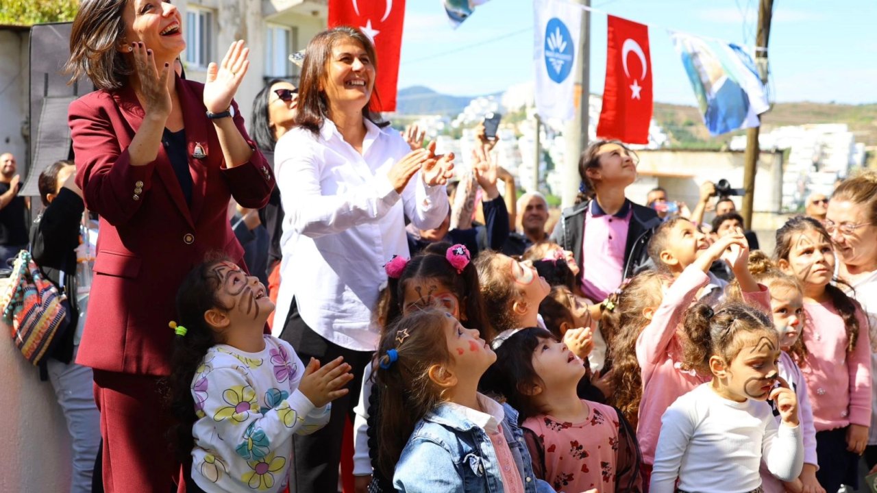 İzmir Karabağlar'da “Oyun Akademisi” açıldı