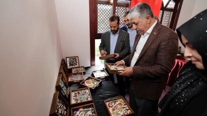 Kadınların el emeği eserlerine tam not