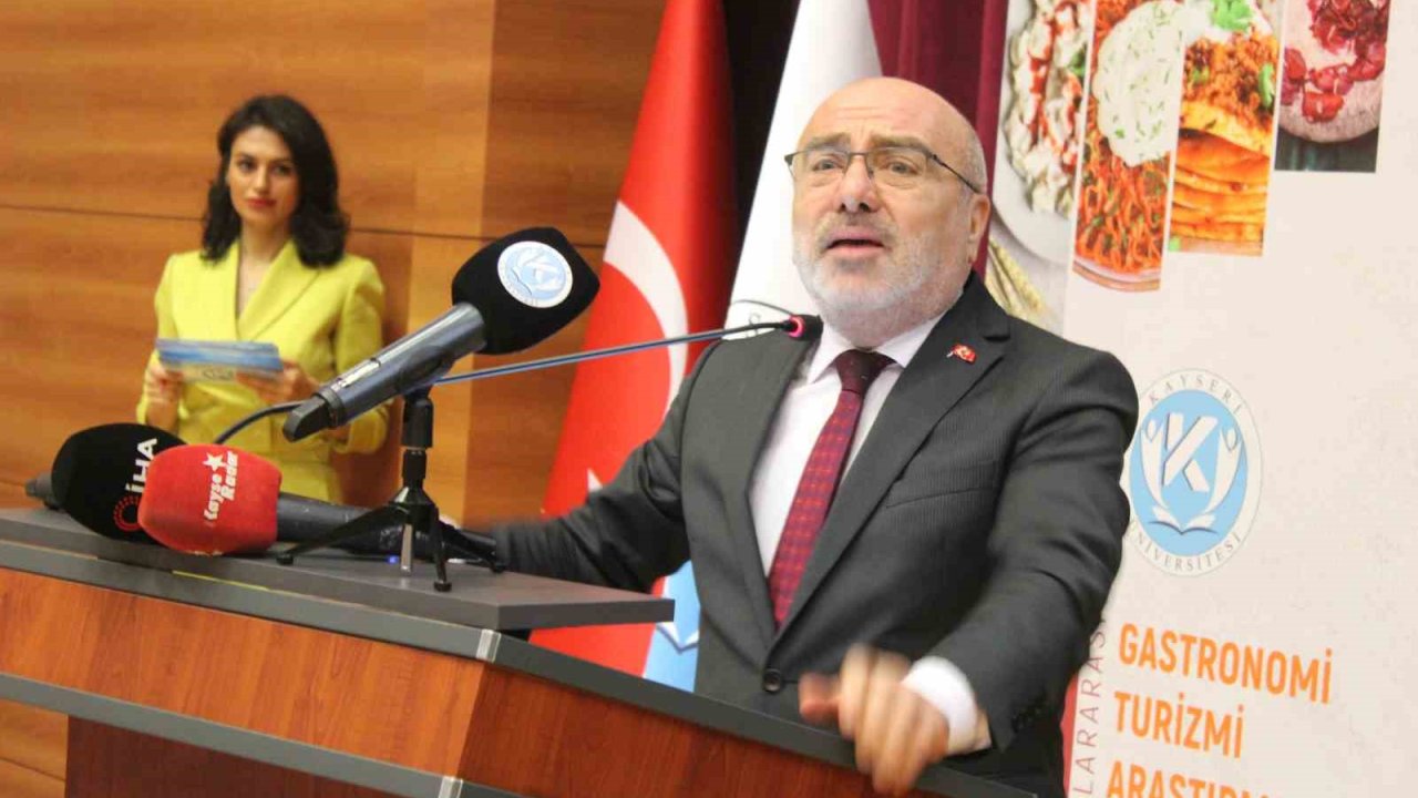 KAYÜ Rektörü Prof. Dr. Karamustafa: &quot;Bir toplumun yeme - içme alışkanlığı korunması gereken önemli bir boyuttur&quot;