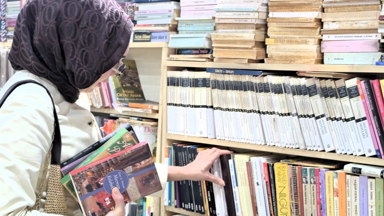 Kocaeli Kitap Fuarı’nda sahaflar geçmişe ışık tuttu