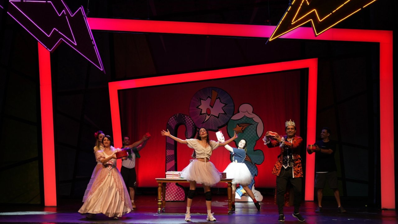 Kocaeli Şehir Tiyatroları yeni sezona hazır