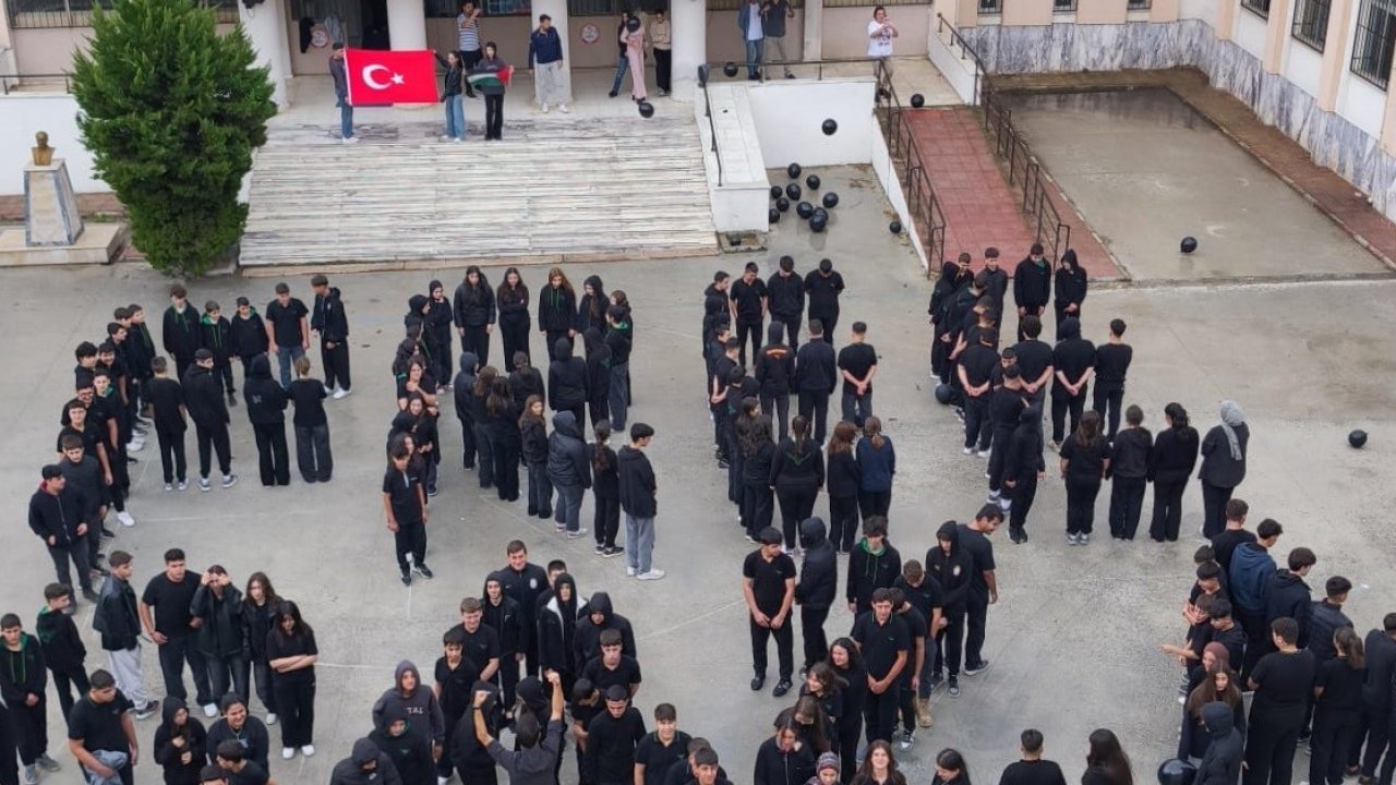 Köşk’te öğrenciler Gazze’yi unutmadı