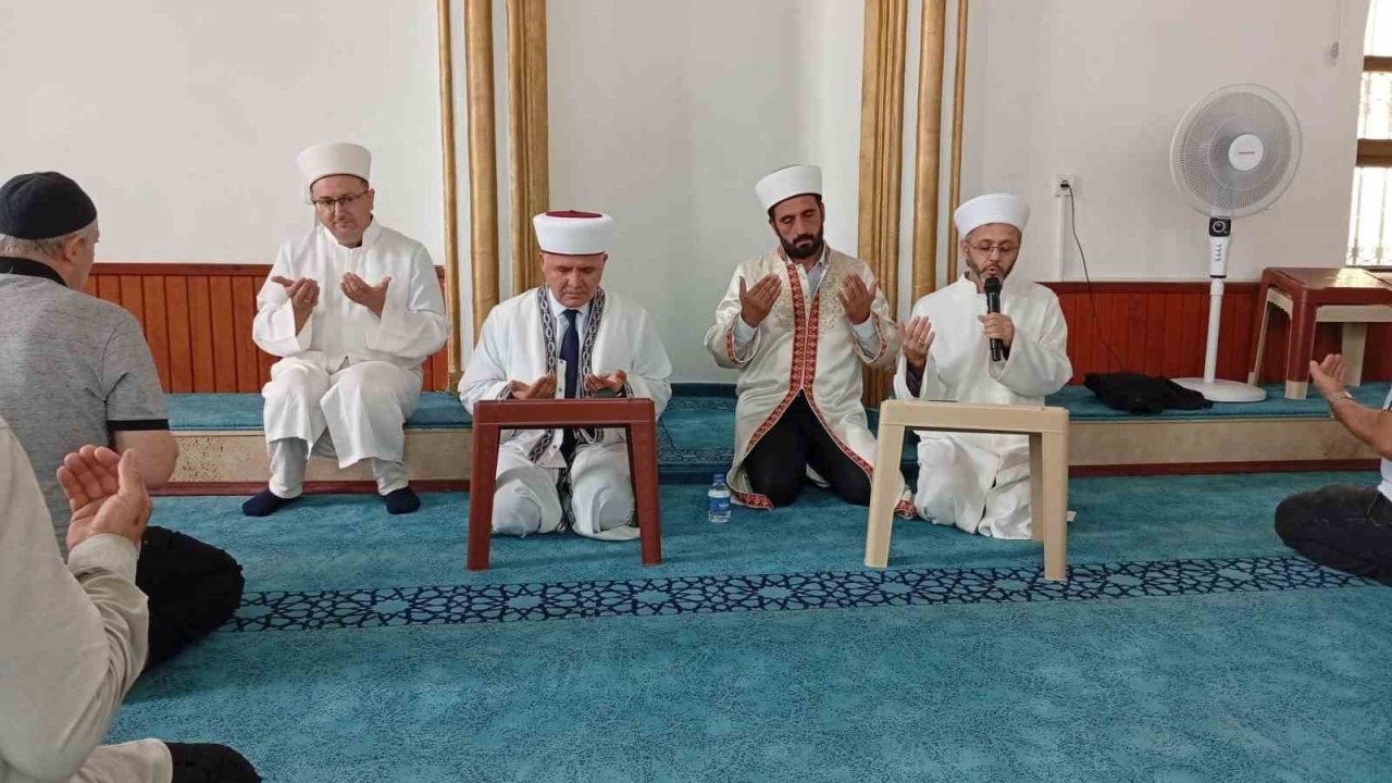 Köyceğiz’de geçmişler dualarla anıldı