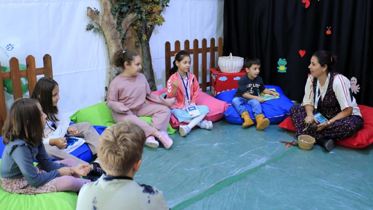Küçük okurlar Kocaeli'de büyük eğlence
