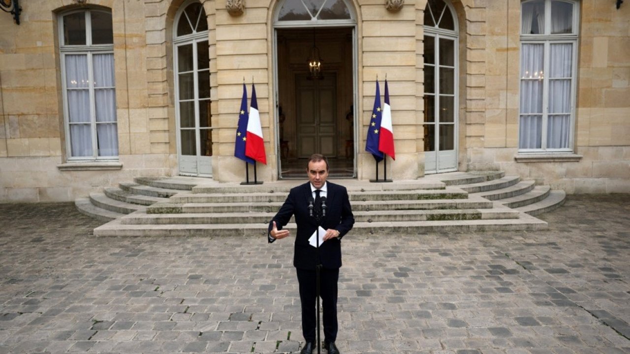 Lecornu: "Başbakan olmak zorlu bir görevdir, koşullar sağlanmadığında başbakanlık yapılamaz"