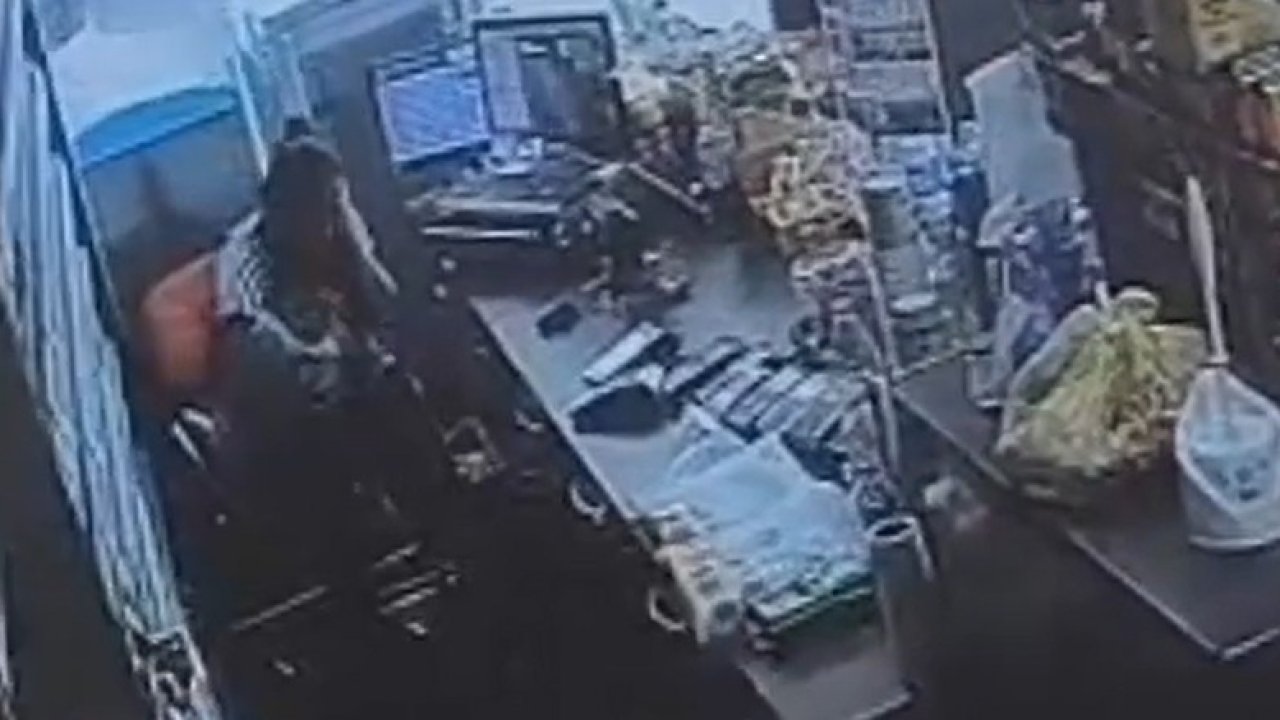 Manisa’da eski eş dehşeti: Kucağındaki bebeğe aldırmadan defalarca bıçakladı