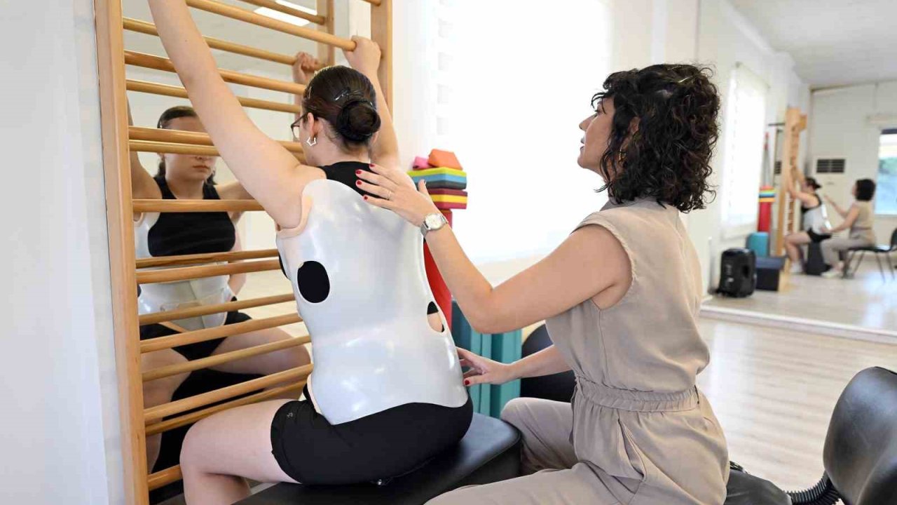 Mersin’de kadınlara ve gençlere ücretsiz omurga sağlığı desteği