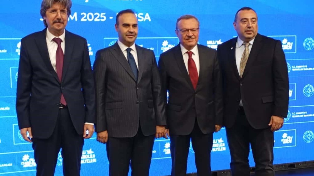 Milli Teknoloji Atölyesi ve Arif Ağaoğlu İleri Teknoloji Laboratuvarı açıldı