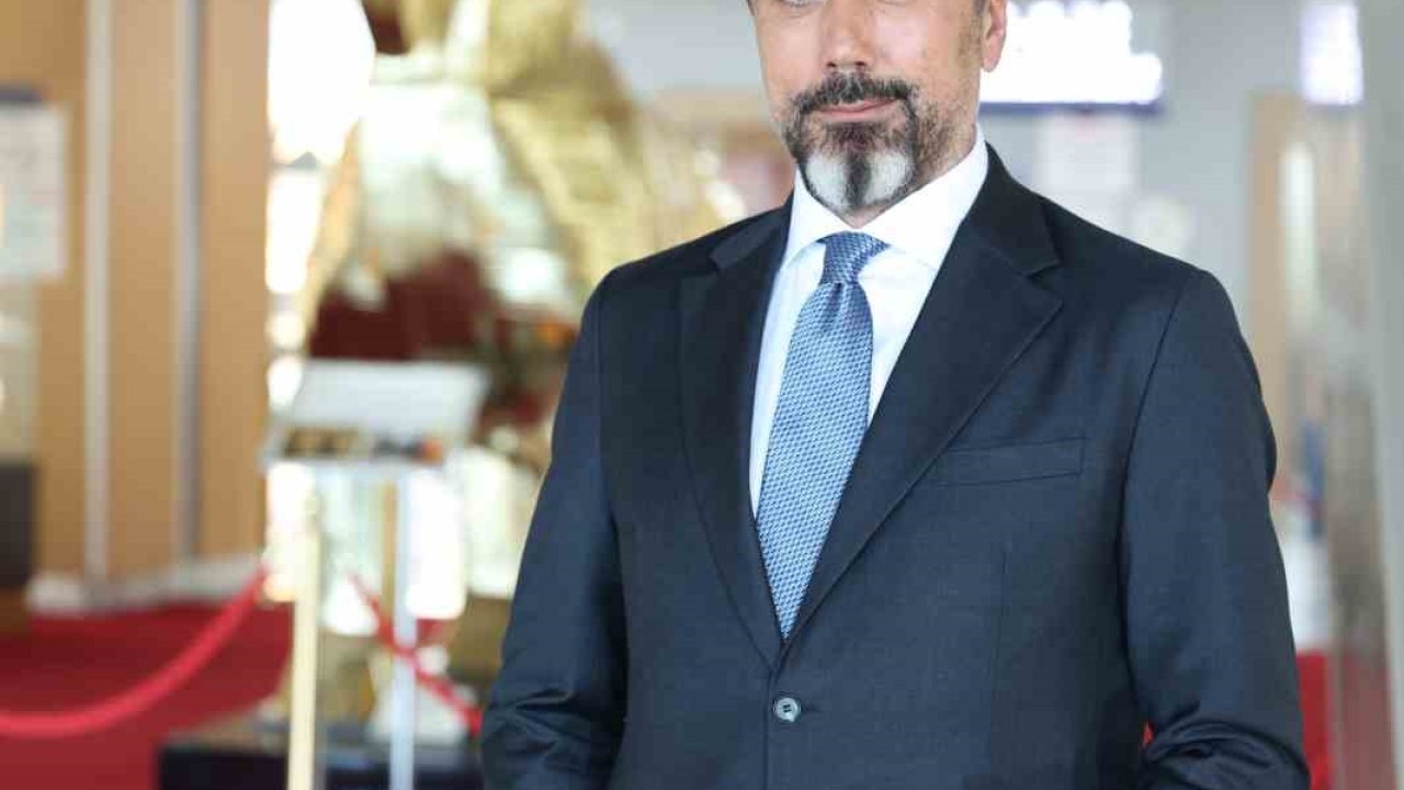 Ons altın 4 bin dolar yolunda: Uzmanlar yükselişin süreceğini söylüyor