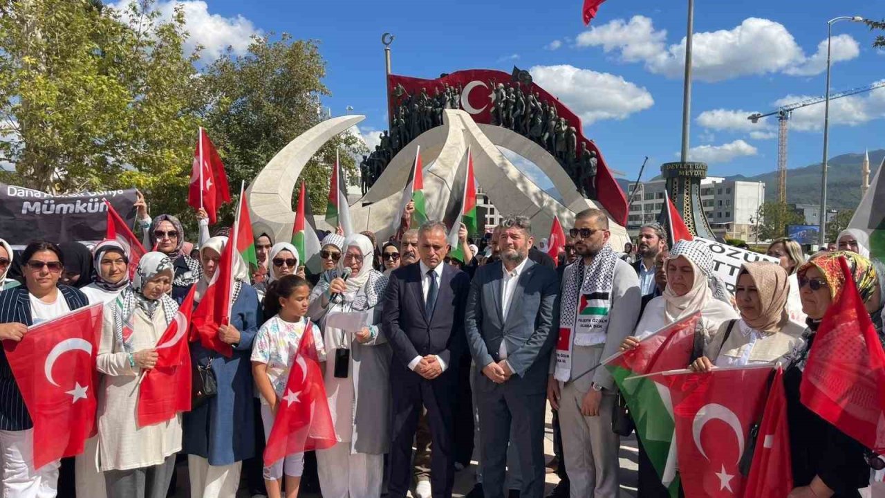 Osmaniye’de kadınlardan Gazze için sessiz çığlık