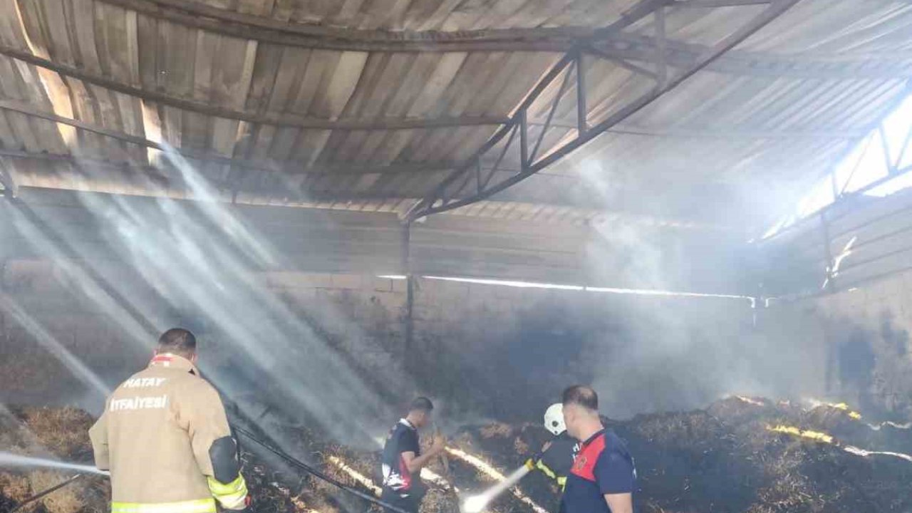 Reyhanlı’da samanlık yangını