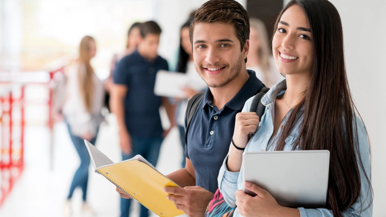 Sabancı&#039;dan aylık 9 bin TL karşılıksız burs!