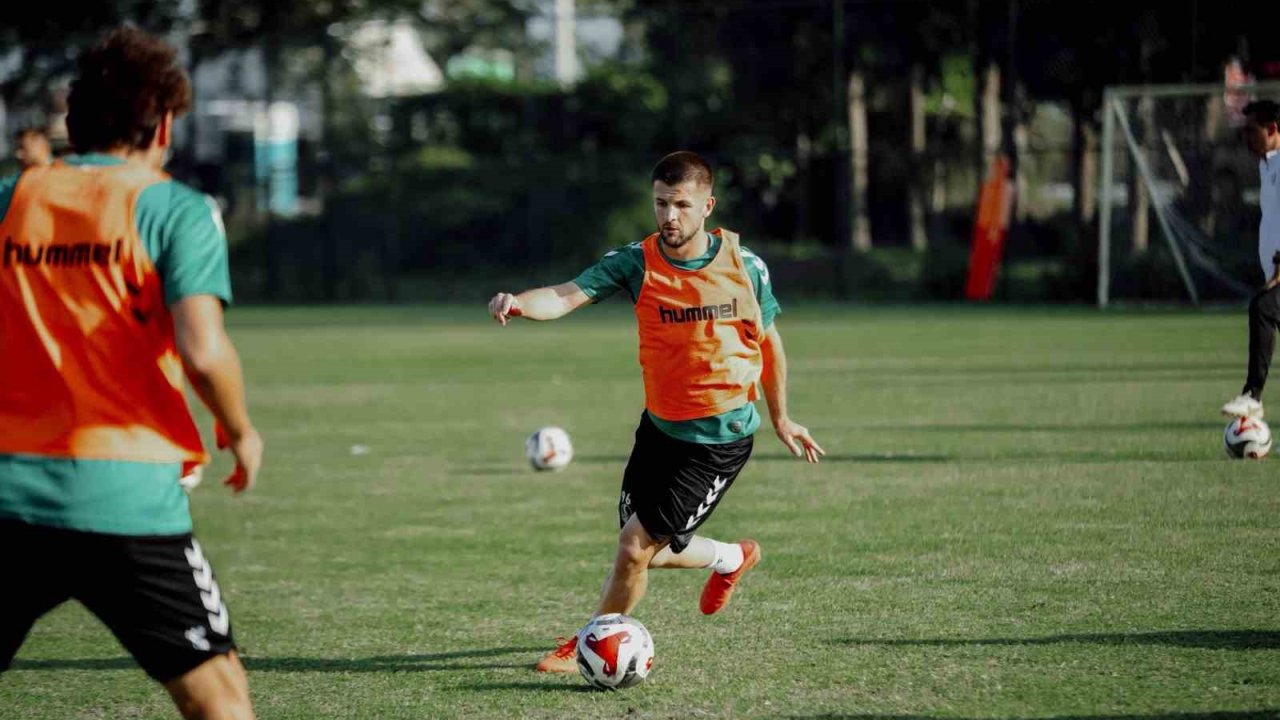 Sakaryaspor, Sarıyer maçının hazırlıklarını tamamladı