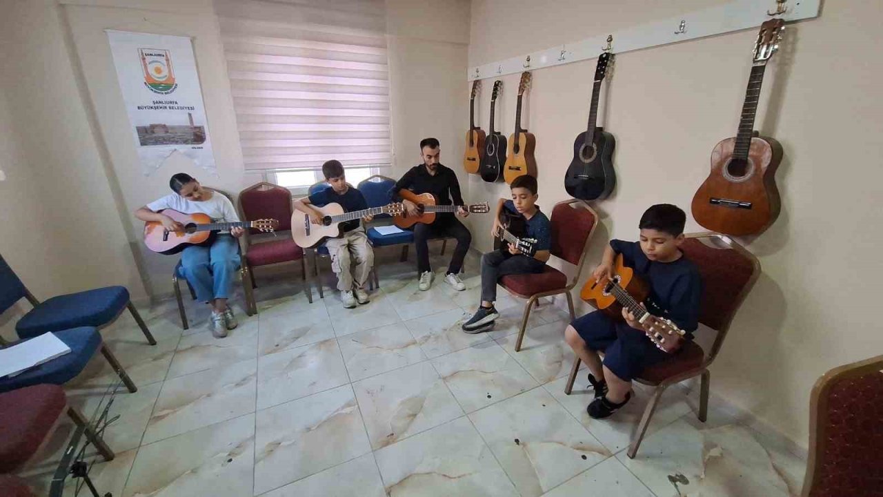 Şanlıurfa’da gençler kültür ve sanat etkinliklerinde buluşuyor