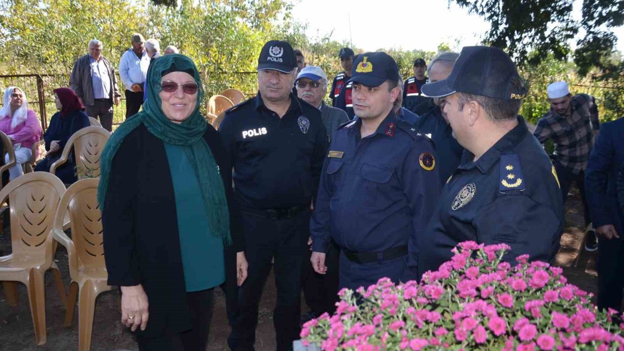 Şehit polis dualarla anıldı