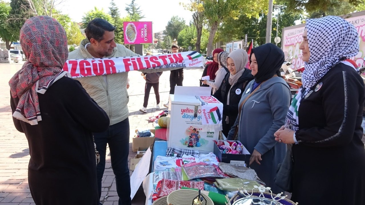 Tavşanlı’da giysi satışlarından elde edilen gelir Gazze’deki çocuklara umut olacak