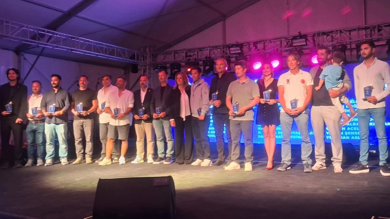 Tekirdağ yelkencileri TYF ödül töreninde parladı